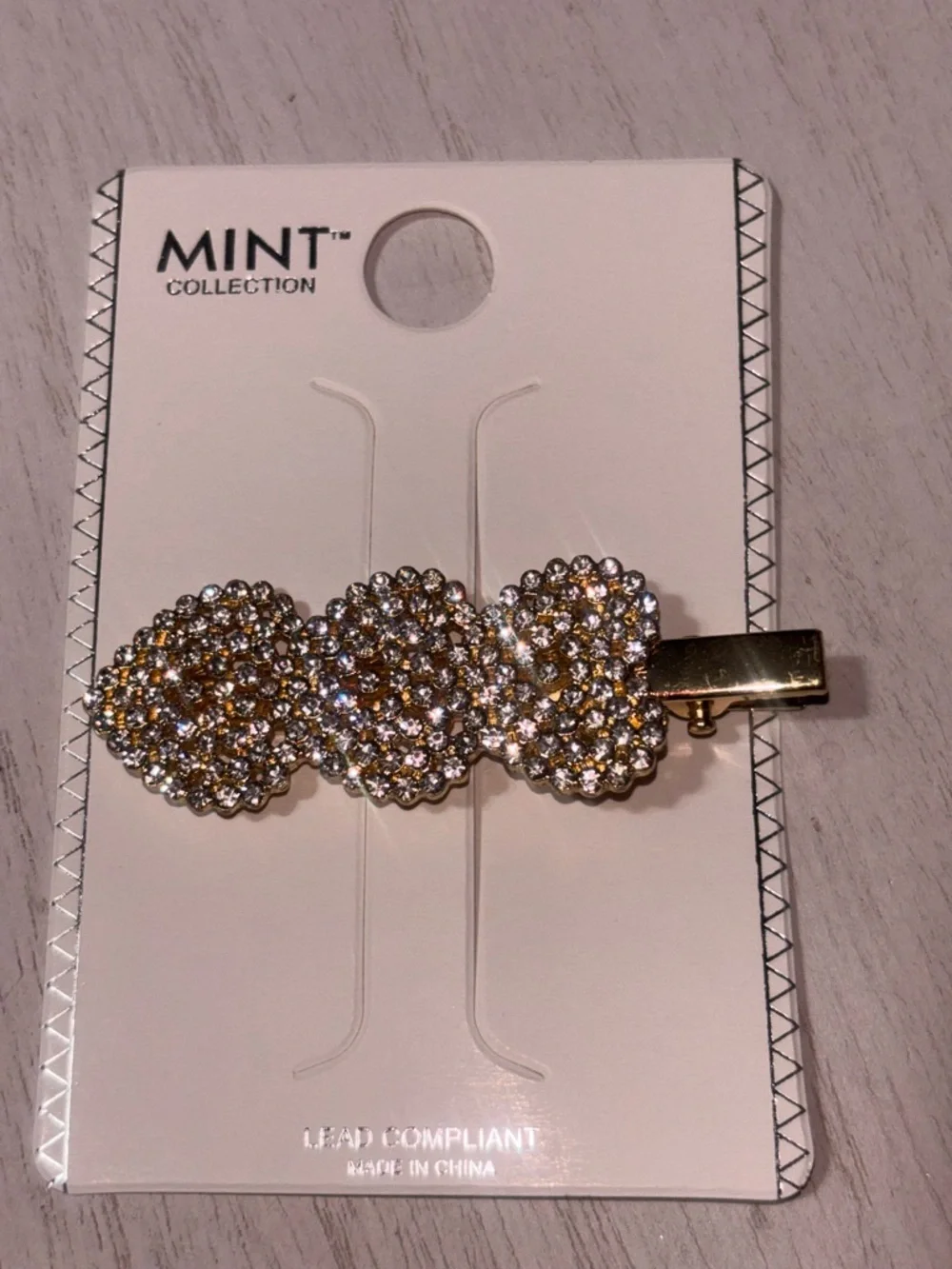 N/A rhinestone bow